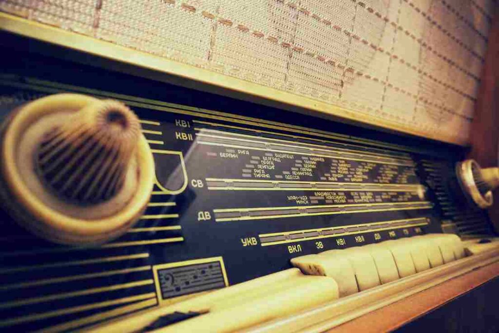antique radio repair