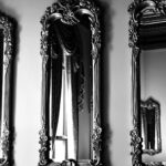 Antique Mirrors: Timeless Elegance Unveiled!
